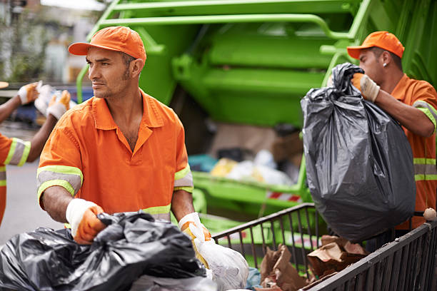 Best Yard Waste Removal  in Lton, IN